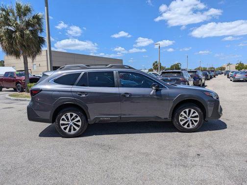 Magnetite Gray Metallic 2025 Subaru Outback Premium