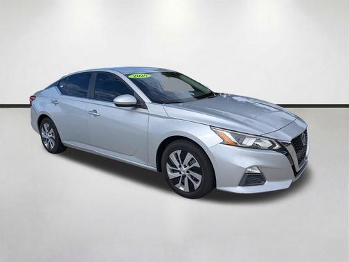 Brilliant Silver Metallic 2020 Nissan Altima S FWD