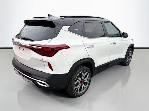 2023 Kia Seltos SX Turbo