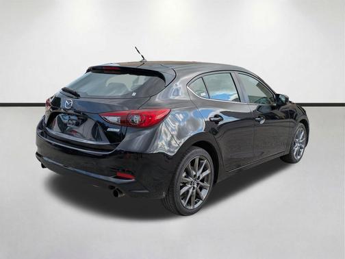 Jet Black Mica 2018 Mazda Mazda3 Touring