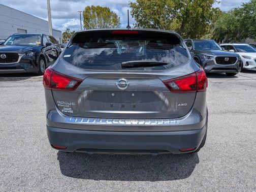 2018 Nissan Rogue Sport S