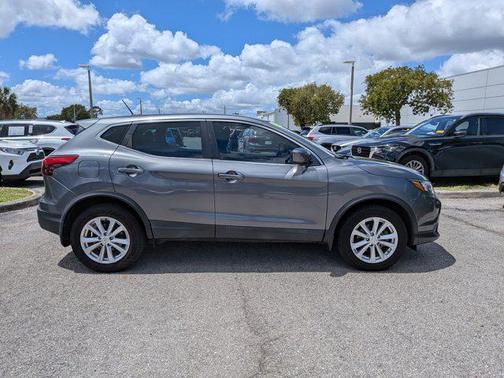 2018 Nissan Rogue Sport S