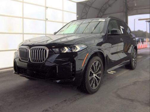 Carbon Black Metallic 2026 BMW X5 sDrive40i