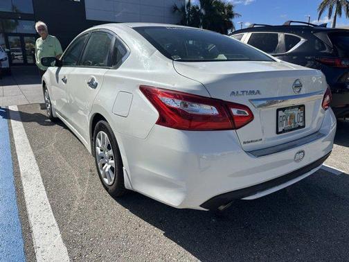 2016 Nissan Altima 2.5 S