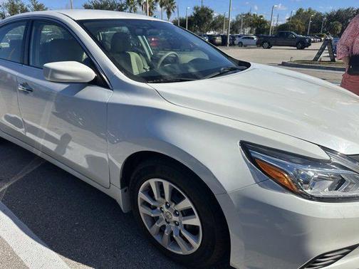 2016 Nissan Altima 2.5 S