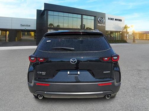 2025 Mazda CX-50 2.5 S Select Package