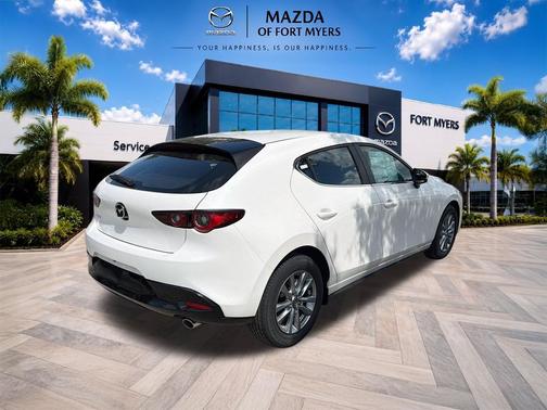 Snowflake White Pearl Mica 2026 Mazda Mazda3 FWD
