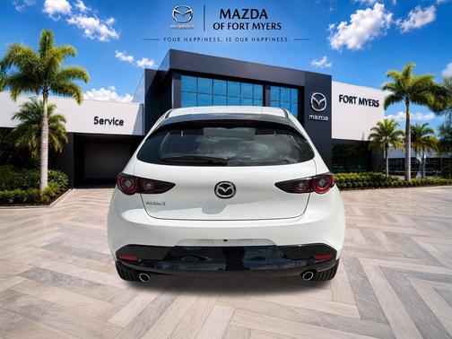 Snowflake White Pearl Mica 2026 Mazda Mazda3 FWD