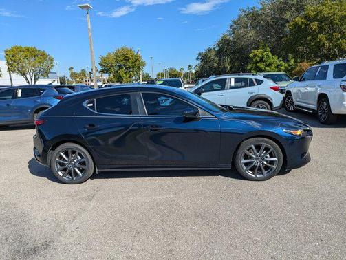 2019 Mazda Mazda3 FWD w/Preferred Package