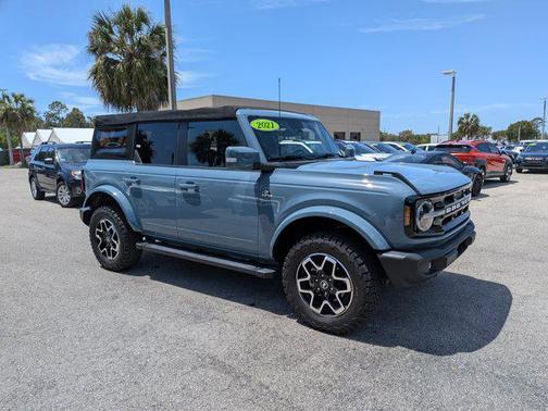 2021 Ford Bronco Outer Banks