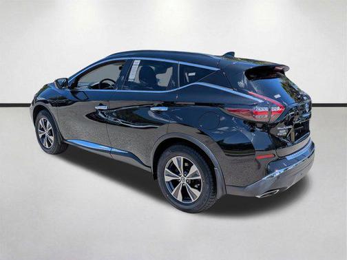 Magnetic Black Pearl 2021 Nissan Murano SV FWD