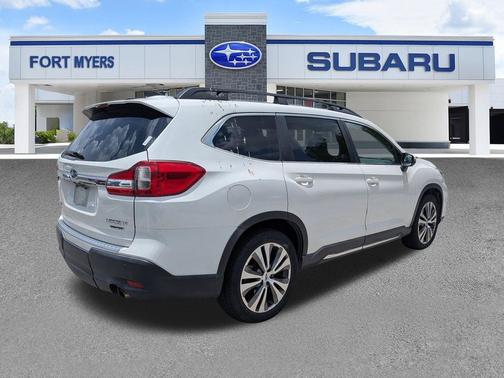 Crystal White Pearl 2020 Subaru Ascent Limited 7-Passenger