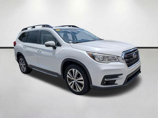 Crystal White Pearl 2020 Subaru Ascent Limited 7-Passenger