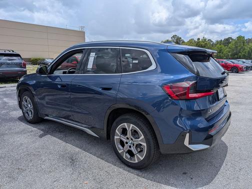 Phytonic Blue Metallic 2025 BMW X1 xDrive28i