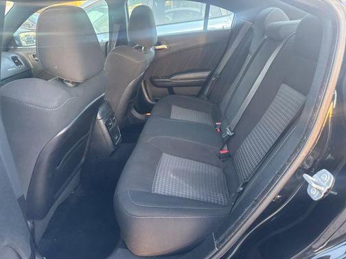 Pitch Black Clearcoat 2022 Dodge Charger GT