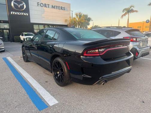 Pitch Black Clearcoat 2022 Dodge Charger GT