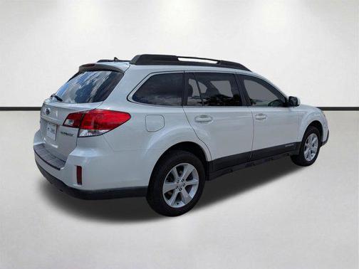 Satin White Pearl 2014 Subaru Outback 2.5i Premium