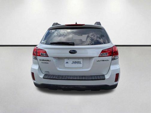 Satin White Pearl 2014 Subaru Outback 2.5i Premium