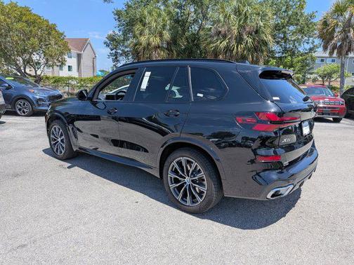 Black Sapphire Metallic 2026 BMW X5 sDrive40i