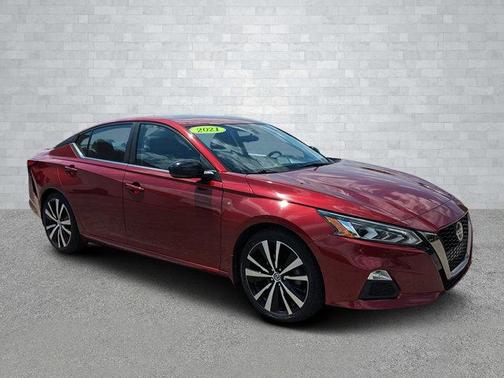 2021 Nissan Altima SR FWD
