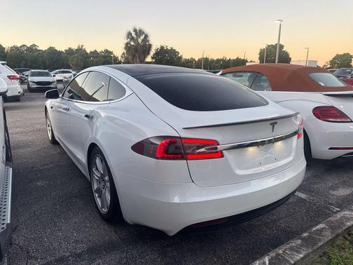 Pearl White Multi-Coat 2021 Tesla Model S Long Range