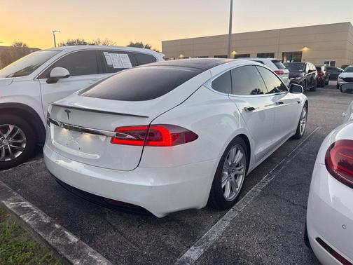Pearl White Multi-Coat 2021 Tesla Model S Long Range