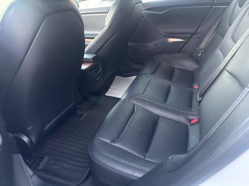 Pearl White Multi-Coat 2021 Tesla Model S Long Range