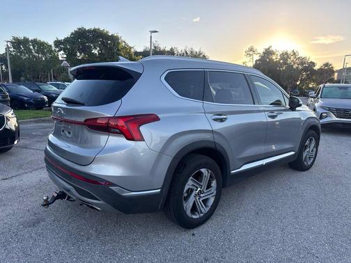 Shimmering Silver 2022 Hyundai SANTA FE SEL 2.4