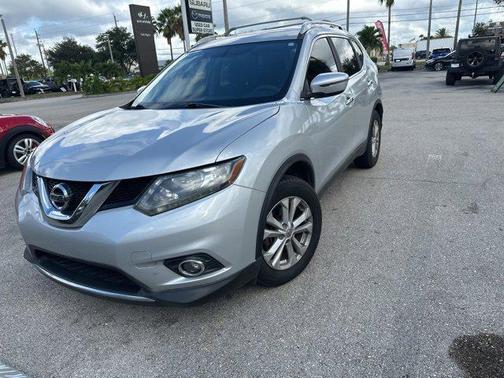 2016 Nissan Rogue SV
