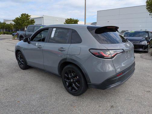 Urban Gray Pearl 2025 Honda HR-V 2WD Sport