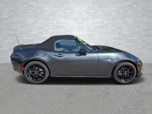 2021 Mazda MX-5 Miata Club