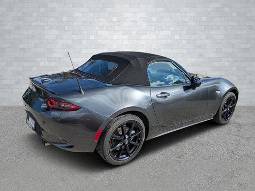 2021 Mazda MX-5 Miata Club