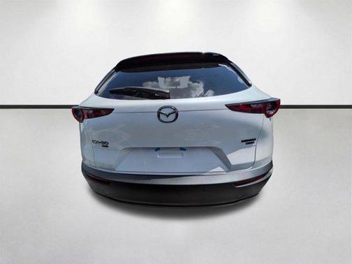 Snowflake White Pearl Mica 2026 Mazda CX-30 2.5 Turbo