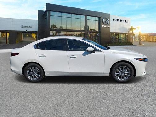 2026 Mazda Mazda3 FWD