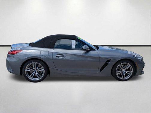 Skyscraper Grey Metallic 2026 BMW Z4 sDrive30i