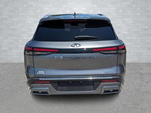 2022 INFINITI QX60 Luxe