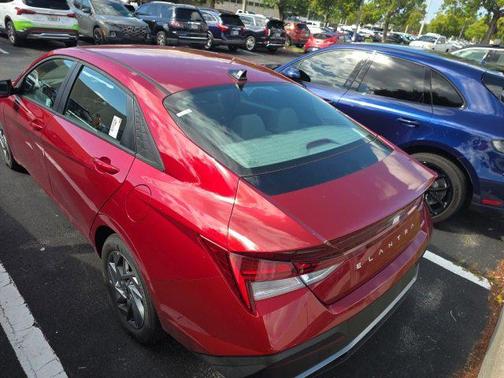 2025 Hyundai ELANTRA HEV Blue