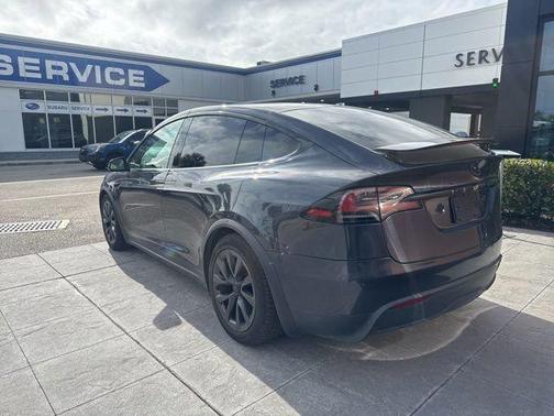 2023 Tesla Model X Standard Range