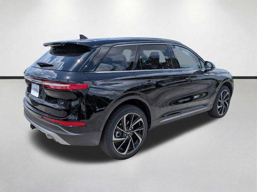 INFINITE BLACK MET CC 2023 Lincoln Corsair Reserve