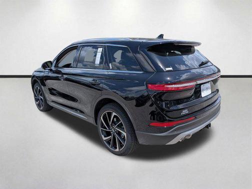 INFINITE BLACK MET CC 2023 Lincoln Corsair Reserve