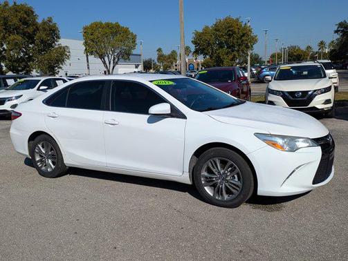 2017 Toyota Camry LE