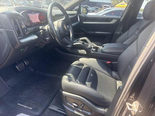 Black 2024 Porsche Cayenne S