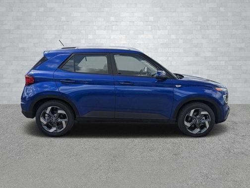 2024 Hyundai VENUE Limited