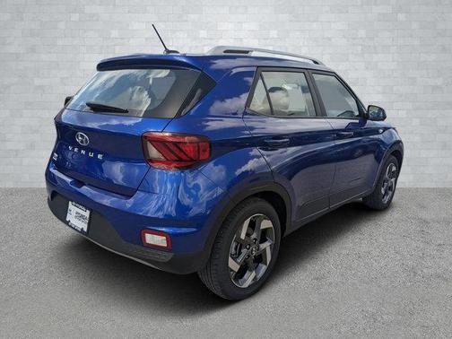 2024 Hyundai VENUE Limited