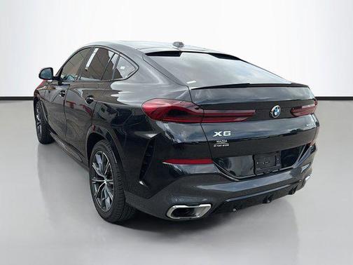 2025 BMW X6 xDrive40i