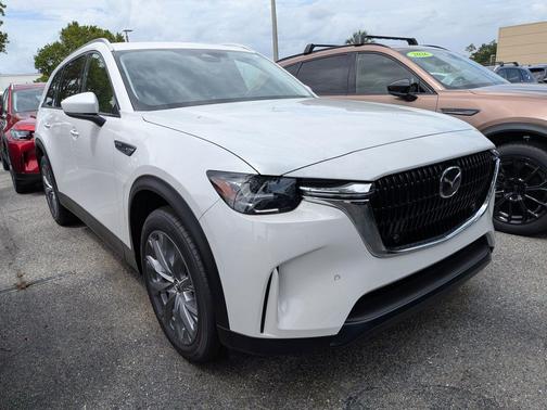Rhodium White Premium 2026 Mazda CX-90 3.3 Turbo Preferred