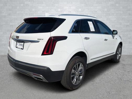 2022 Cadillac XT5 Premium Luxury
