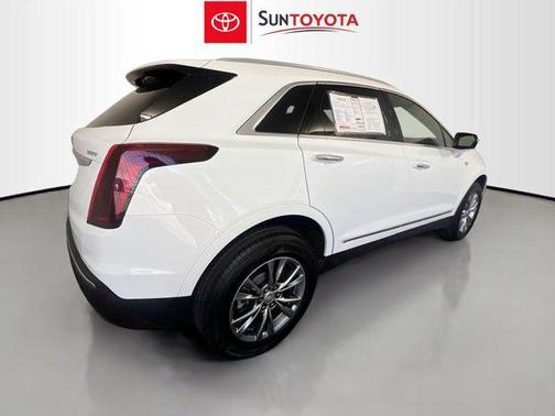 2022 Cadillac XT5 Premium Luxury