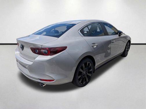 Platinum Quartz Metallic 2026 Mazda Mazda3 2.5 S Select Sport