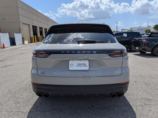 White 2021 Porsche Cayenne S